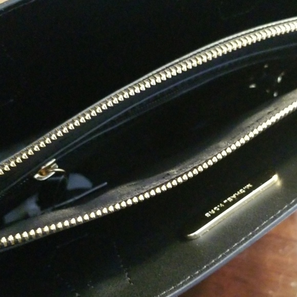 Black Michael Kors bag - Picture 4 of 6